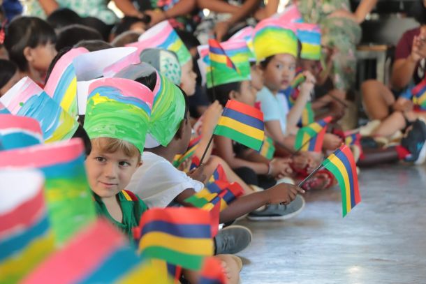 Students dressed up in National Costume to celebrate independence day